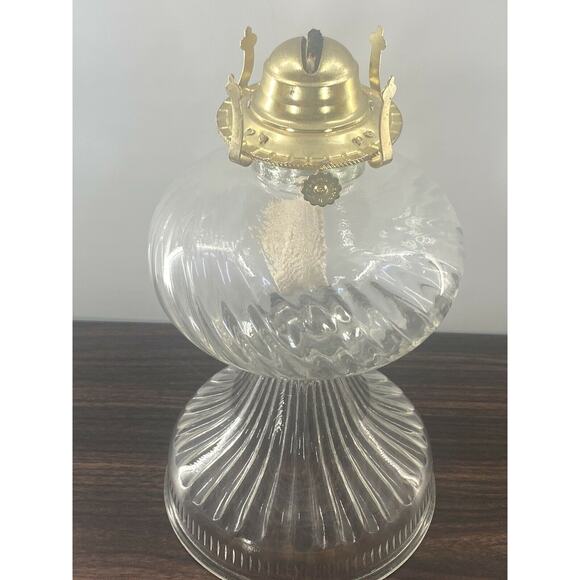Vintage Lamplight Farms Austria Ribbed Clear Glass Pedestal Oil Lamp Base 11" - Picture 5 of 11